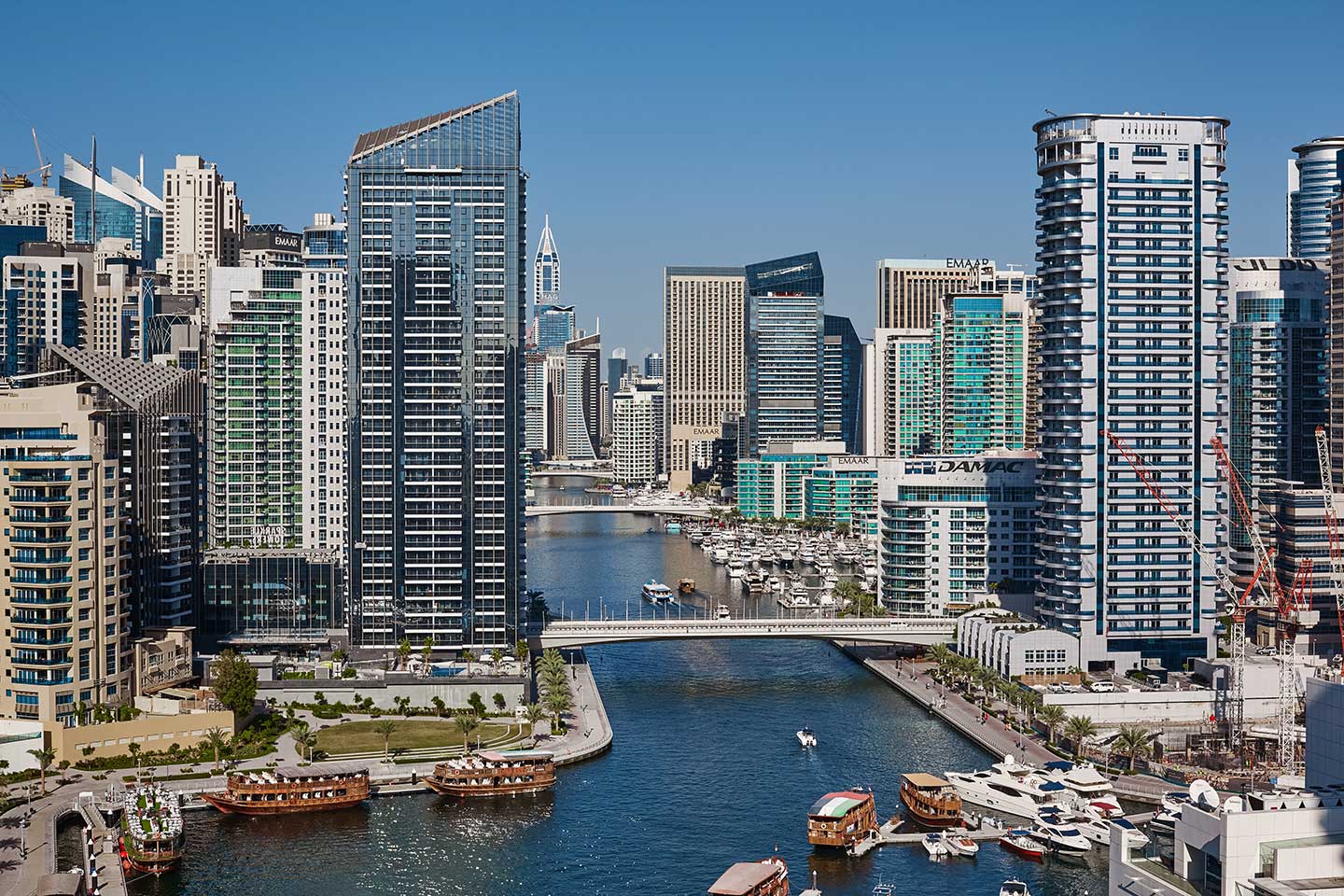 Maximizing Rental Yields: Short-Term vs. Long-Term Leases