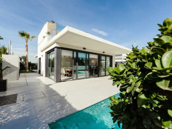 Uptown Al Zahia Luxury Family Villa Sharjah