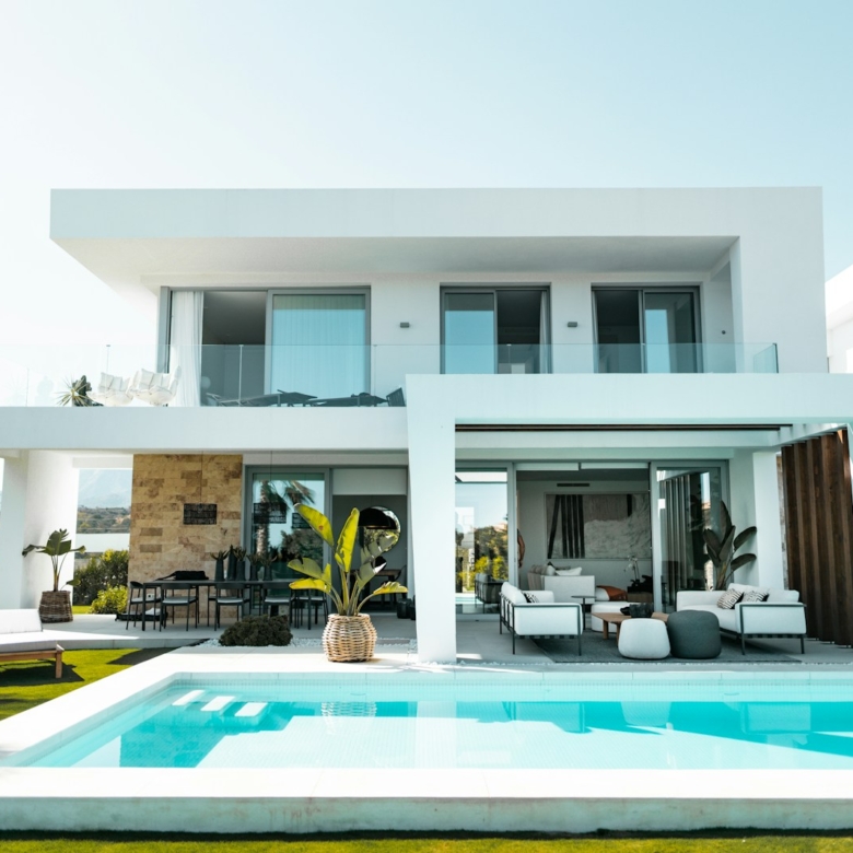 Al Raha Gardens Traditional Family Villa